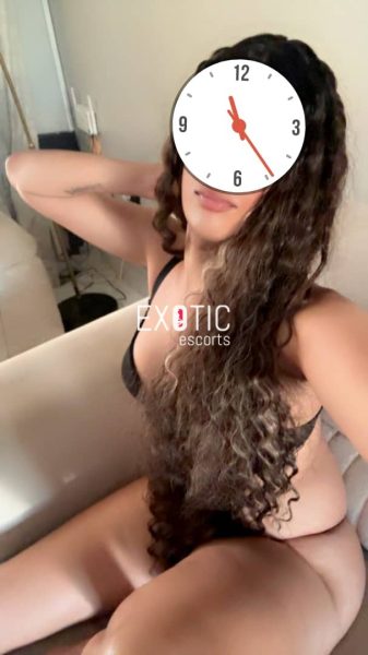 Cute Advika Shemale — 3