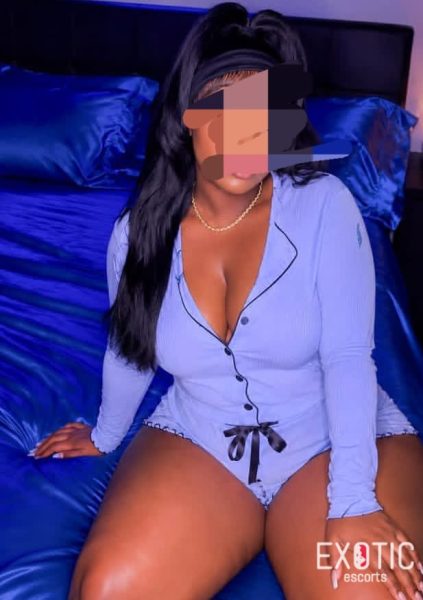 Happy, escort in Kona ya Bwiru, Tanzania (photo 6)