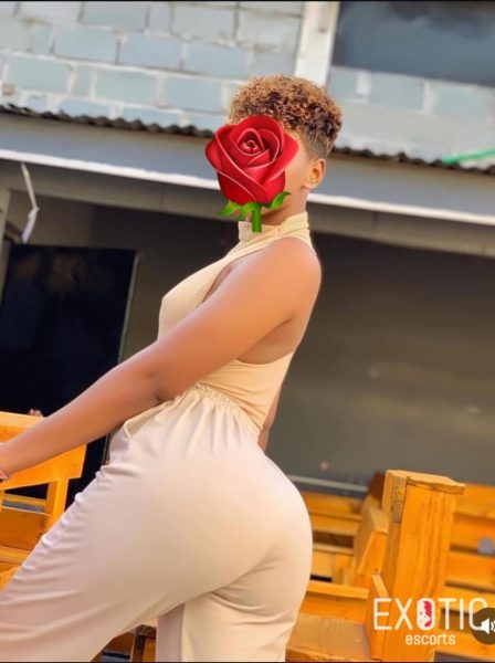Frida, escort in Goba, Tanzania (photo 3)