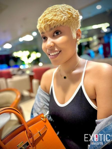 Candy dalali, escort in Sinza, Tanzania (photo 20)
