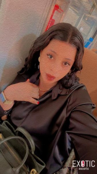 Husna kipenzi, escort in Tanga Town, Tanzania (photo 2)