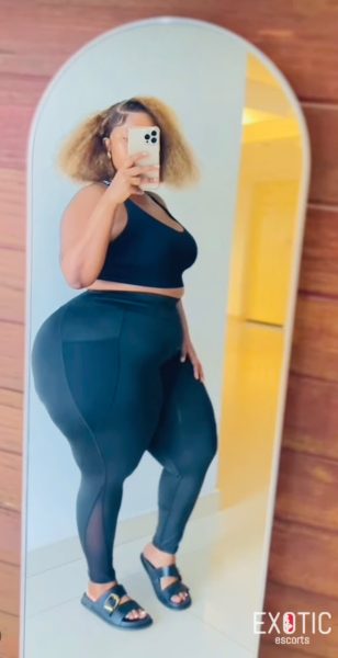 Vicka, escort in Sinza, Tanzania (photo 4)