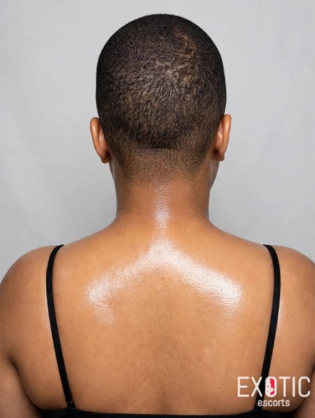Queen Massage, escort in Moshi Town, Tanzania (photo 3)