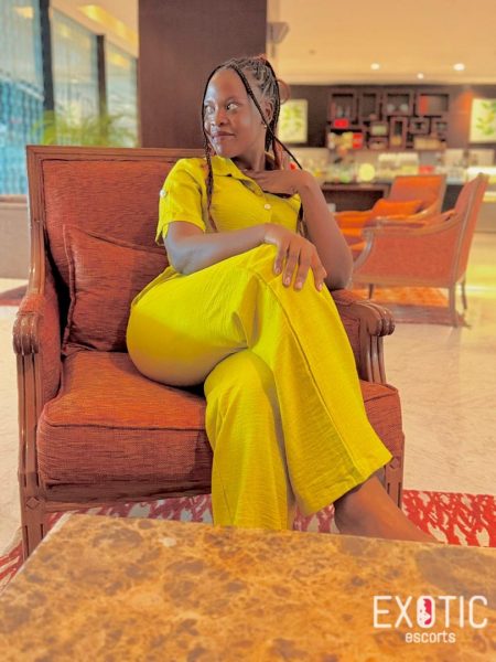 Annie, escort in Mwanza Town, Tanzania (photo 2)